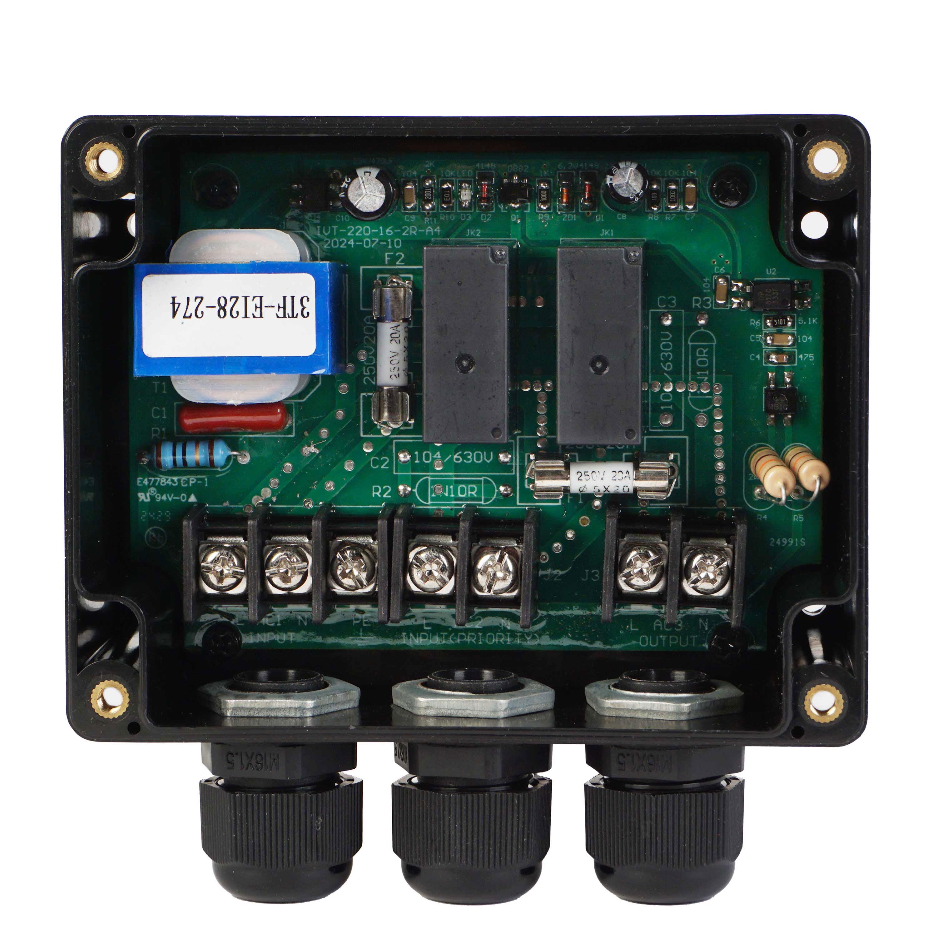 WATTSTUNDE® NVS switching station 16 A mains priority switching