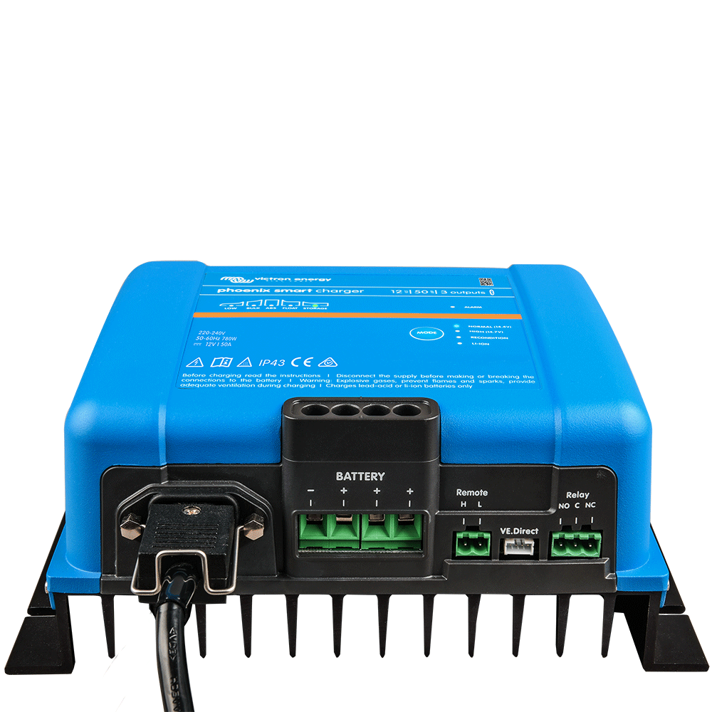 Victron Phoenix Smart IP43 Charger 24V 25A (3)